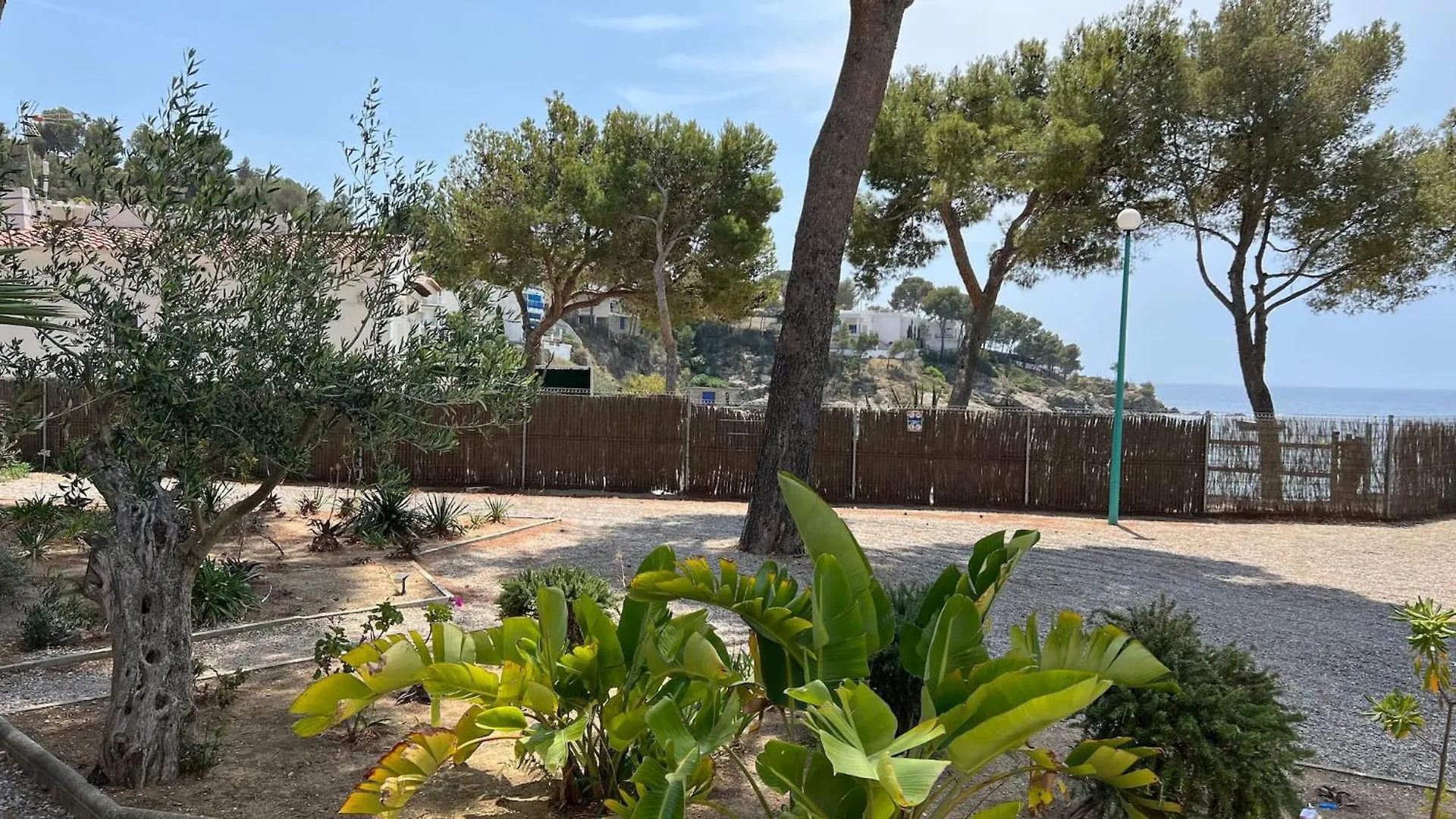 Apartamento En Primera Linea Con Acceso Directo A La Playa En La Almadrava Roses Spanyolország